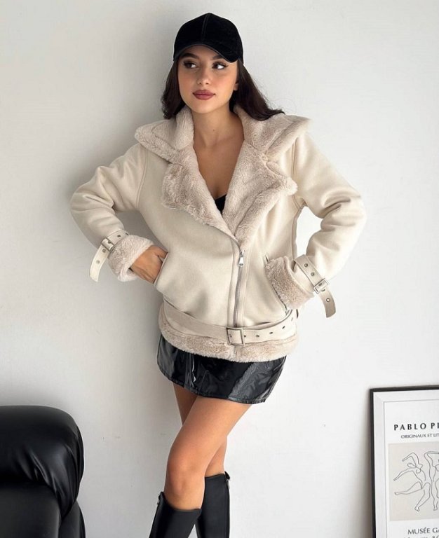 جكيت style بيج فرو بيج مع قشط  كود 000000189