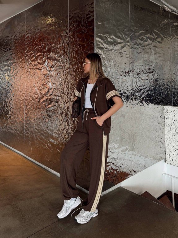 تريننج  touch بني مخطط  نص كم  000000214