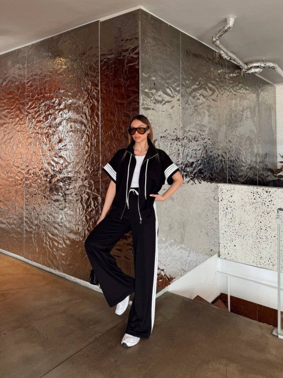 تريننج  touch اسود مخطط  نص كم  000000216