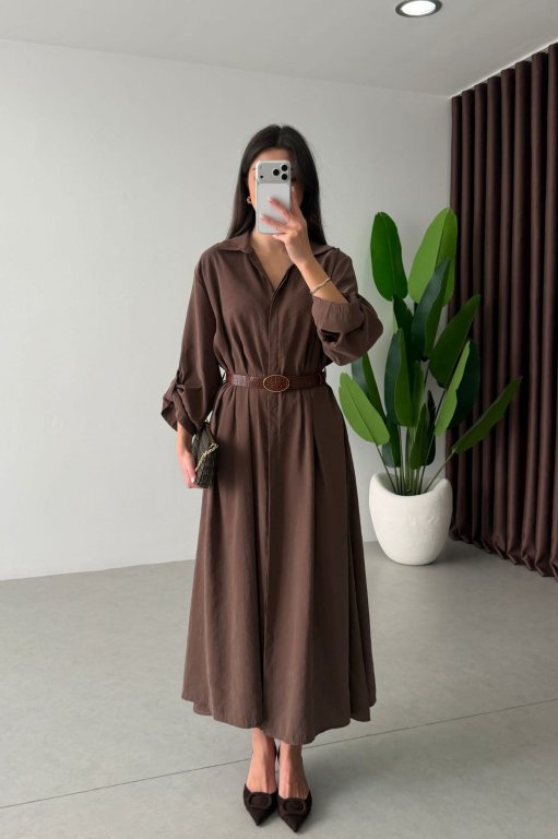 فستان بني فاتح مع حزام عسلي  كود 0000229